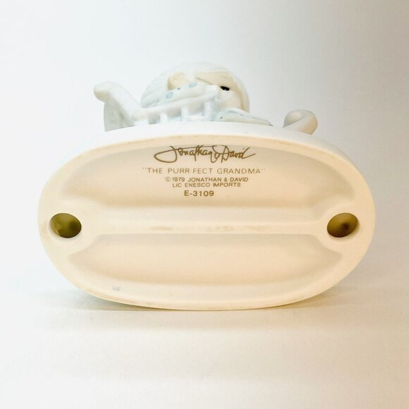 VTG Precious Moments Figurine Enesco Purr-fect Grandma With Cat 5”T 1979 Japan - Picture 7 of 12